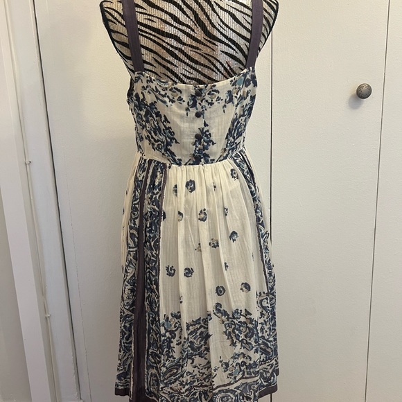 Blue and Cream Floral Midi Dress - Picture 7 of 12